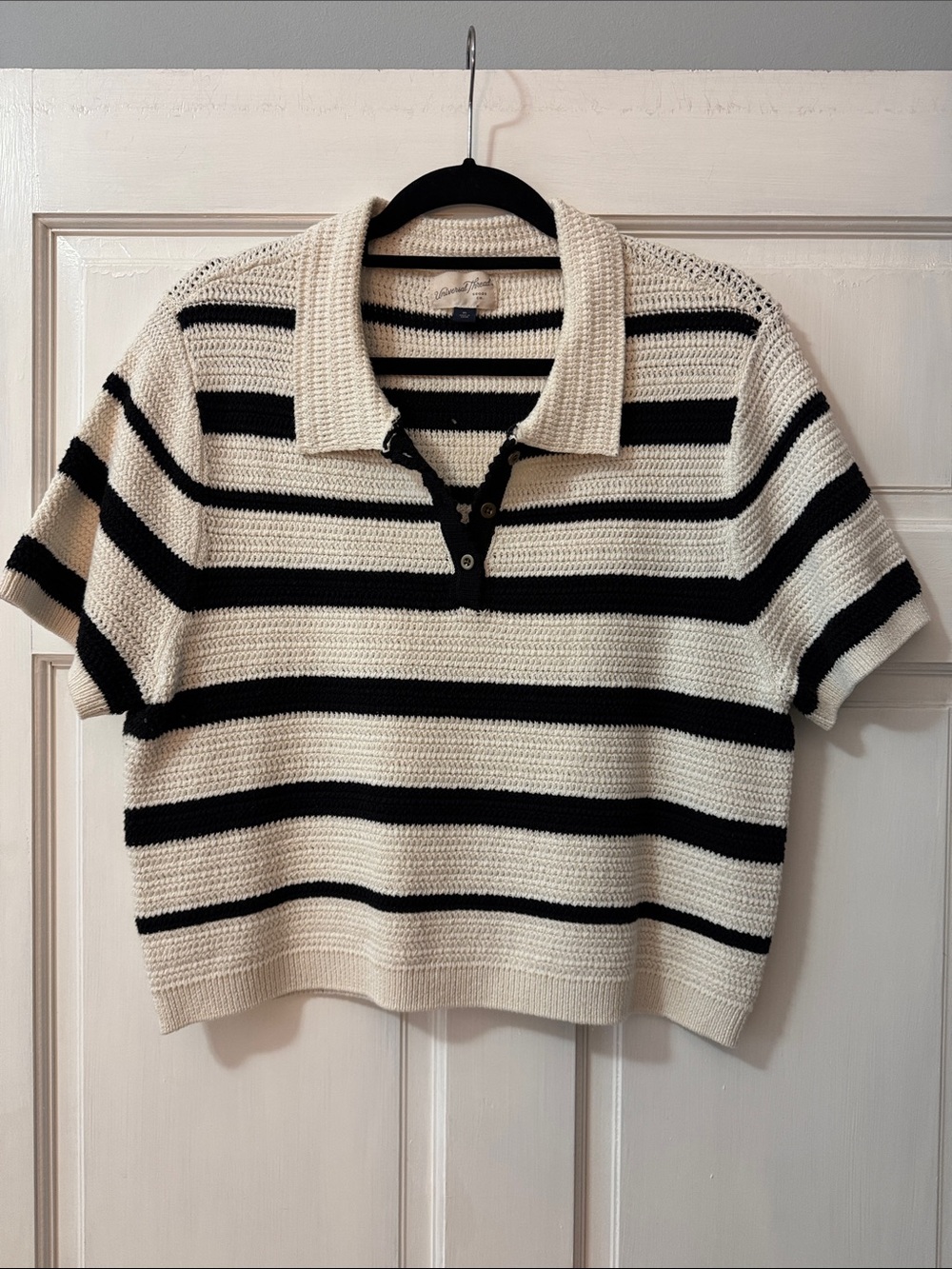 Universal Thread Striped Cropped Polo Tee - Cream & Black